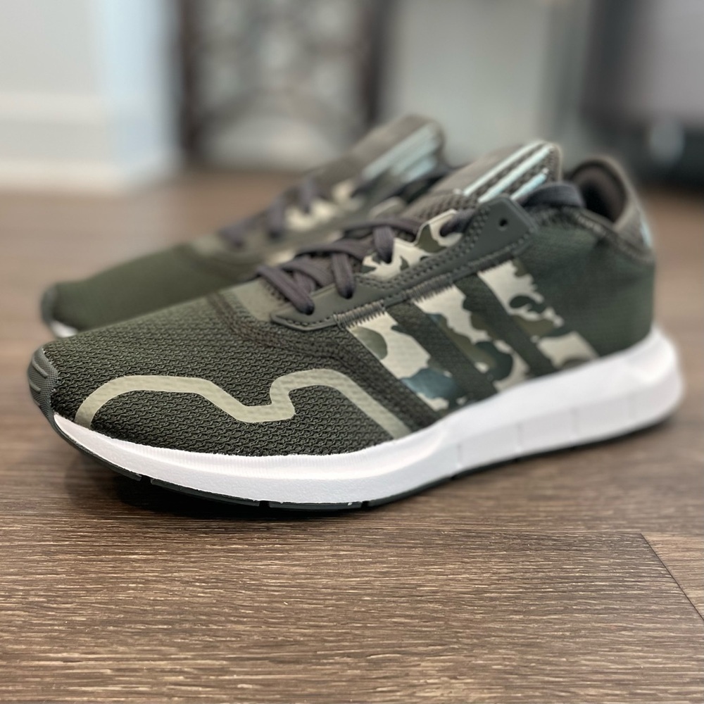 Adidas Swift Run X Camouflage Sz 9, 9.5 - Picture 2 of 4